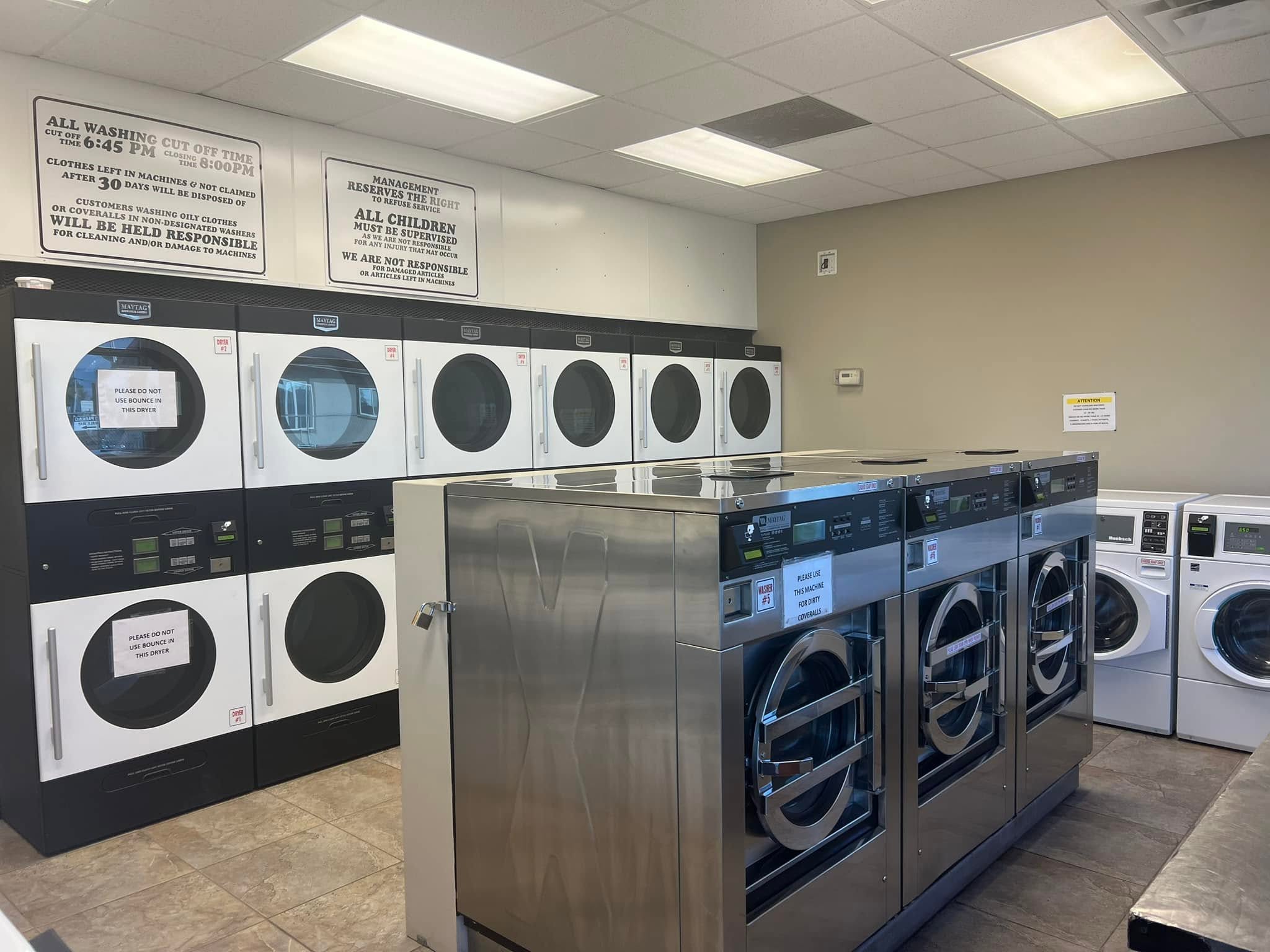 Roscos Laundromat, RV Park and Mini Storage